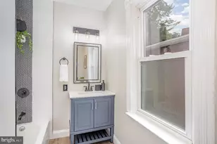 817 E Orange St, Lancaster, PA 17602 - Photo 5