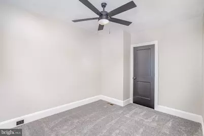 817 E Orange Street, Lancaster, PA 17602 - Photo 13