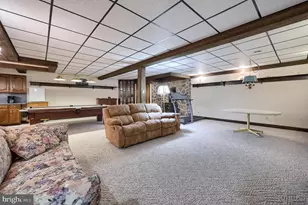 2435 Honeysuckle Ln, Lancaster, PA 17603 - Photo 29