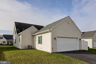 651 Chiswell Pl, Lancaster, PA 17601 - Photo 35