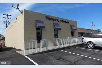 2000 Columbia Avenue, Lancaster, PA 17603 - Photo 1