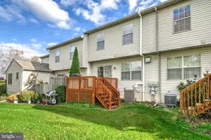 1006 Cobblestone Ln, Lancaster, PA 17601 - Photo 7