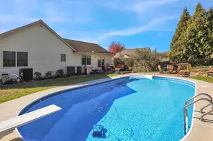 106 Westview Dr, Akron, PA 17501 - Photo 37