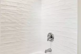 2640 Hemlock Dr, Columbia, PA 17512 - Photo 31