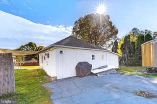 406 Brimmer Ave, New Holland, PA 17557 - Photo 39