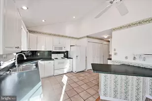 53 Knollwood Rd, Millersville, PA 17551 - Photo 15