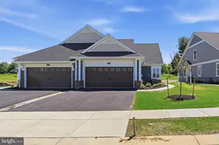 221 Bellaride Ln, Millersville, PA 17551 - Photo 3