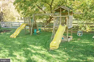 15 Singer Ave, Paradise, PA 17562 - Photo 5