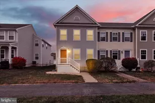 219 Heathersage Dr, Marietta, PA 17547 - Photo 3