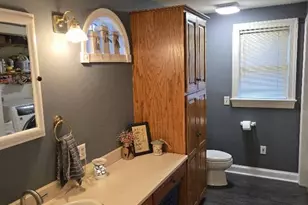 57 N Charlotte St, Manheim, PA 17545 - Photo 13