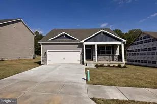 118 Erica Ln, Columbia, PA 17512 - Photo 1