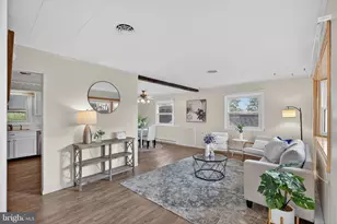 2425 Lebanon Rd, Manheim, PA 17545 - Photo 9