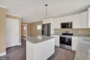 415 Lampeter Rd, Lancaster, PA 17602 - Photo 17