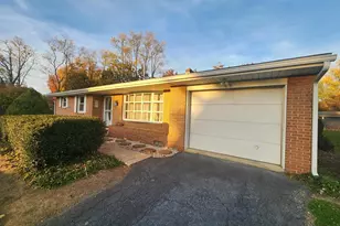 103 Main St, Akron, PA 17501 - Photo 3