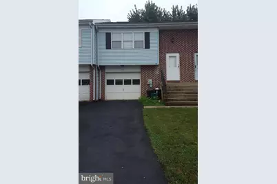 142 Pickwick Place, Millersville, PA 17551 - Photo 1