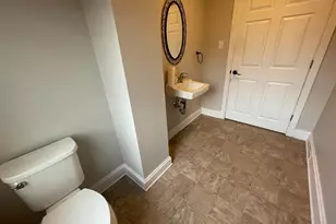 857 Village Rd, Lancaster, PA 17602 - Photo 9