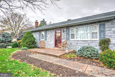 753 Walnut Street, New Holland, PA 17557 - Photo 3