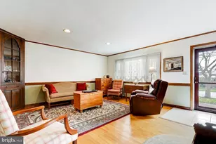 753 Walnut St, New Holland, PA 17557 - Photo 5