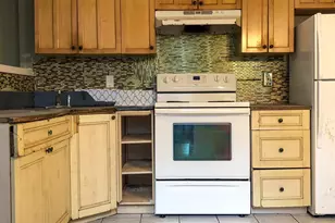 341 S Prince St, Lancaster, PA 17603 - Photo 3