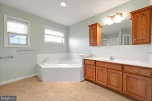 988 Cambridge Dr, Manheim, PA 17545 - Photo 19