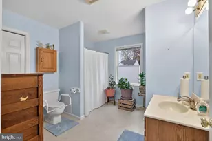 213 E 6th St, Lititz, PA 17543 - Photo 27