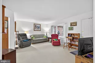 213 E 6th St, Lititz, PA 17543 - Photo 9