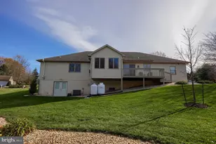 35 Field Ln, Lititz, PA 17543 - Photo 11