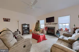 423 Valor Dr, Lititz, PA 17543 - Photo 11