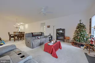 423 Valor Dr, Lititz, PA 17543 - Photo 13