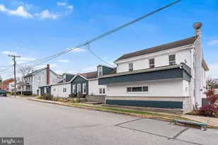 676 W Market St, Marietta, PA 17547 - Photo 1