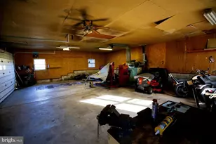 2437 Lebanon Rd, Manheim, PA 17545 - Photo 25