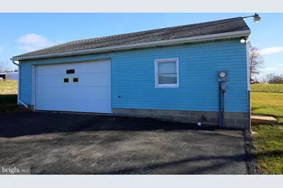 2437 Lebanon Road, Manheim, PA 17545 - Photo 23
