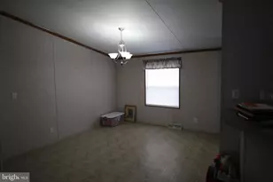 2437 Lebanon Rd, Manheim, PA 17545 - Photo 7