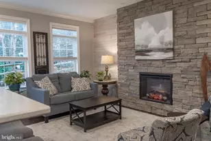 1922 Edington Pl, Lancaster, PA 17603 - Photo 7