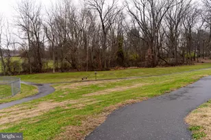 1922 Edington Pl, Lancaster, PA 17603 - Photo 41