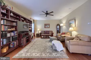 509 Brookshire Dr, Lancaster, PA 17601 - Photo 15