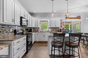 130 Julia Ln, Manheim, PA 17545 - Photo 7