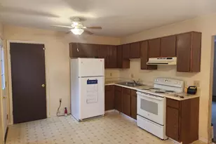 1040 Hilmar Cir, Columbia, PA 17512 - Photo 15