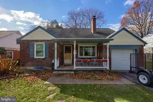 1048 Lincoln Heights Ave, Ephrata, PA 17522 - Photo 3