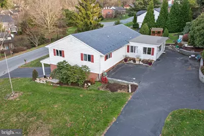 2210 Berkshire Road, Lancaster, PA 17603 - Photo 3