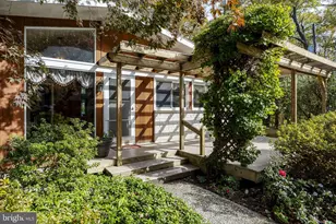 269 Sheep Ln, Millersville, PA 17551 - Photo 3