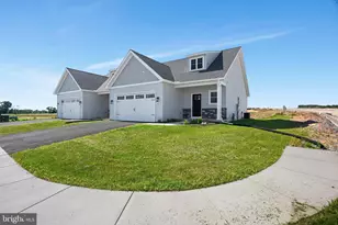 307 Ridgefield Dr, Elizabethtown, PA 17022 - Photo 3