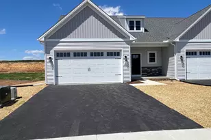 309 Ridgefield Dr, Elizabethtown, PA 17022 - Photo 1