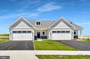 309 Ridgefield Dr, Elizabethtown, PA 17022 - Photo 1