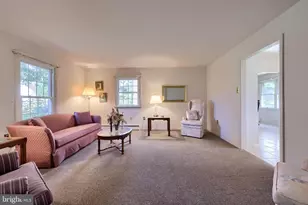 1821 Santa Barbara Dr, Lancaster, PA 17601 - Photo 9