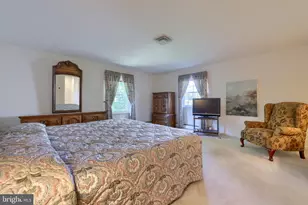 1821 Santa Barbara Dr, Lancaster, PA 17601 - Photo 35