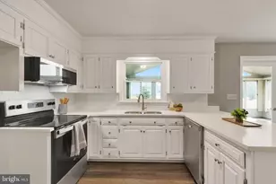 1227 Lebanon Rd, Manheim, PA 17545 - Photo 3