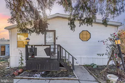 203 Oakfield Court W, Lancaster, PA 17603 - Photo 1