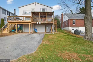 926 Broad St, Akron, PA 17501 - Photo 33