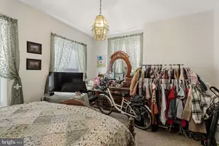 222 E High St, Manheim, PA 17545 - Photo 23